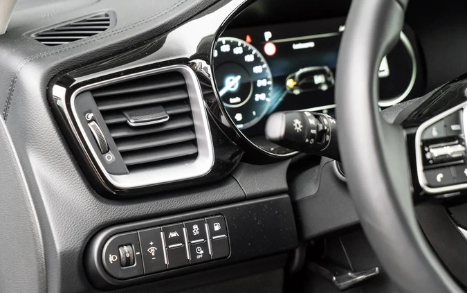 Kia Ceed cena 145900 przebieg: 4500, rok produkcji 2023 z Wieliczka małe 436